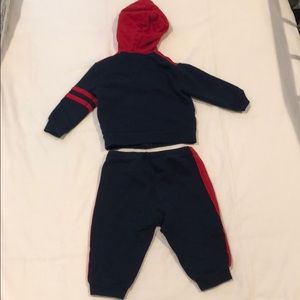 Ralph Lauren Matching Sets - Baby boys Ralph Lauren sweatsuit 9M Ralph Lauren Matching Sets - Baby boys Ralph Lauren sweatsuit 9M